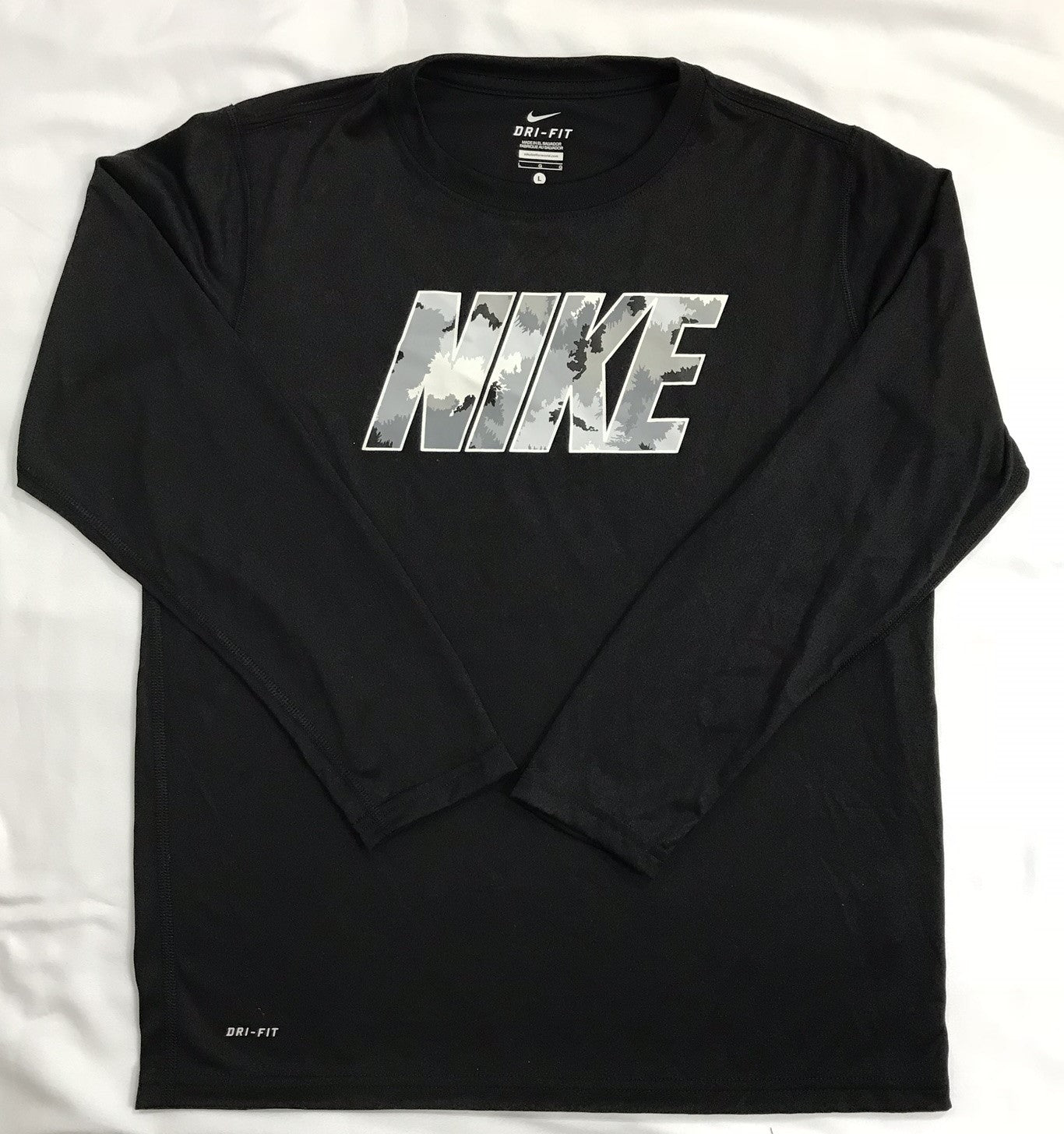 Nike Boys DRI-FIT Long-Sleeve Graphic-Print Charcoal